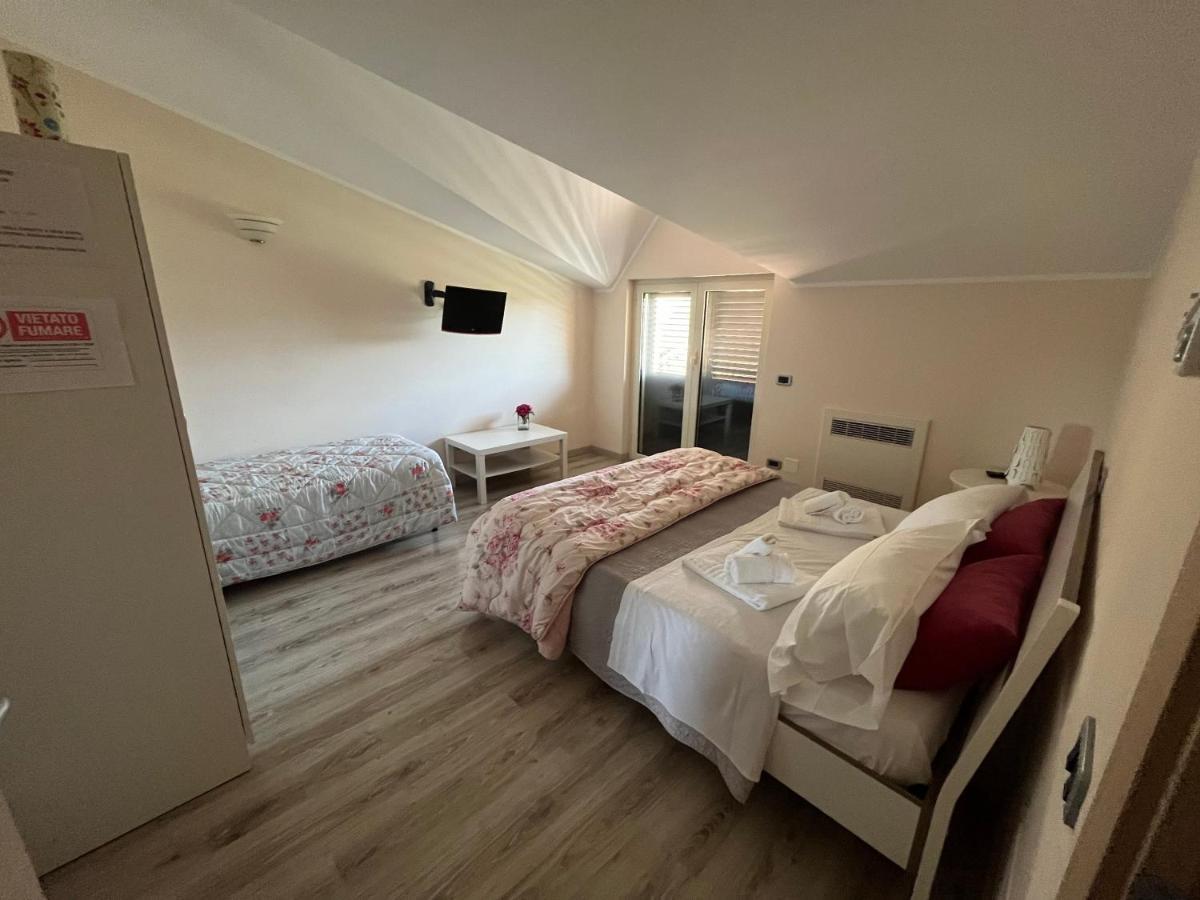 Le Gatte Bed & Breakfast Eboli Exterior photo